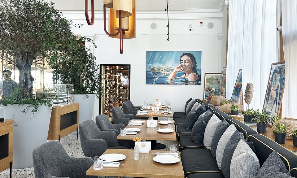 Работа Дмитрия Шорина «Линия жизни» в ресторане «Водный».  Фото: Stella Art Foundation