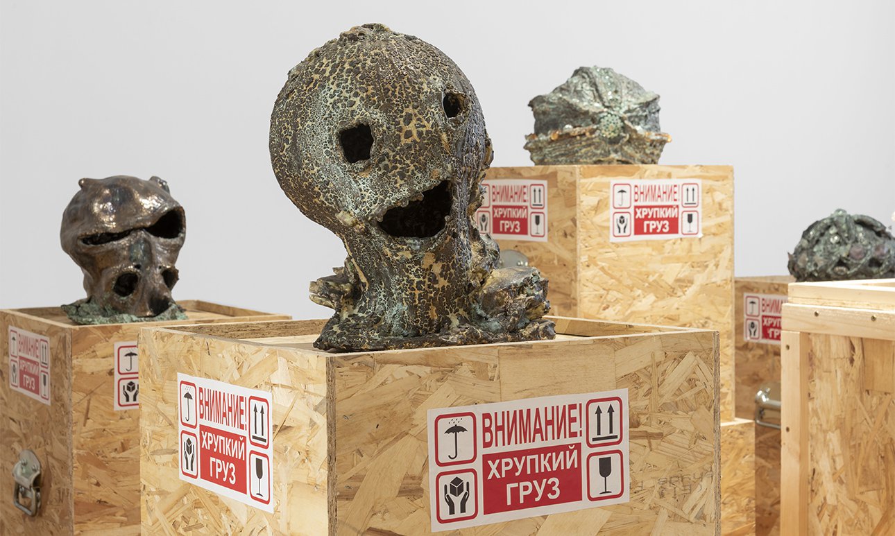 Проект Андрея Сяйлева «Время дует. Возмущение материи» в PA Gallery.  Фото: Ольга Сухарева/PA Gallery