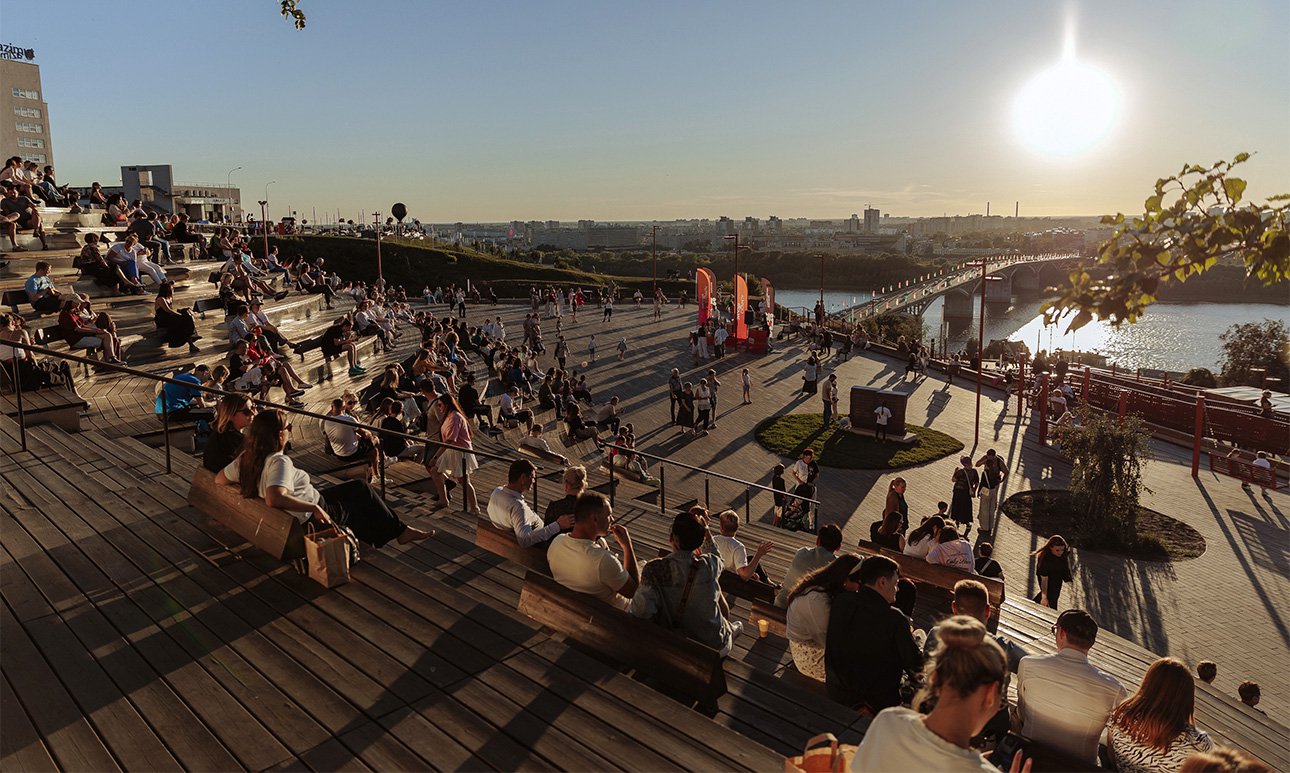 Набережная Федоровского в Нижнем Новгороде.  Фото: «Человек Альфа / ALFA HUMAN»