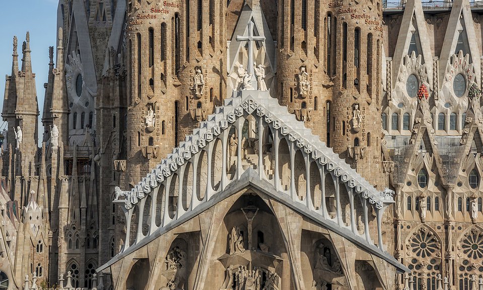 Фасад Страстей Христовых.   Фото: Fundació Junta Constructora del Temple Expiatori de la Sagrada Família