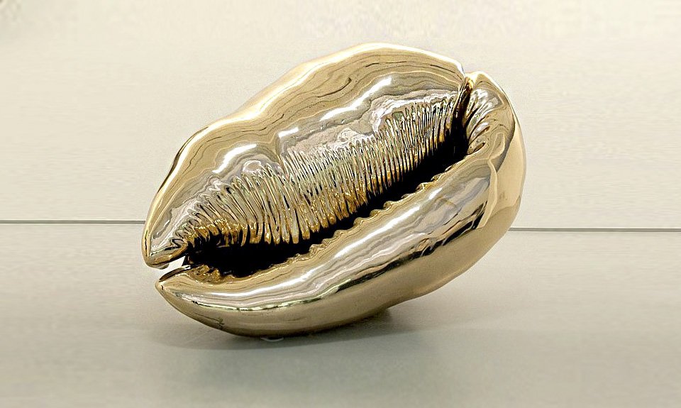 Марк Куинн. «Происхождение мира» (Cassis madagascariensis). 2012. Фото: Todd-White Art Photography. Courtesy: Marc Quinn Studio
