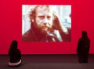Подглядывая за подглядывающим: жизнь и фото Эда ван дер Элскена