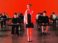 Fashion-автофикшен: перформанс Насти Ливадновой собрал аншлаг в «Гараже»