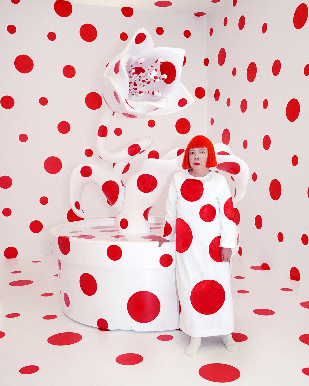 Яёи Кусама. With All My Love For The Tulips, I Pray Forever.  2011.   Фото: David Zwirner, New York; Ota Fine Arts, Tokyo/Singapore/Shanghai; Victoria Miro, London; YAYOI KUSAMA Inc.
