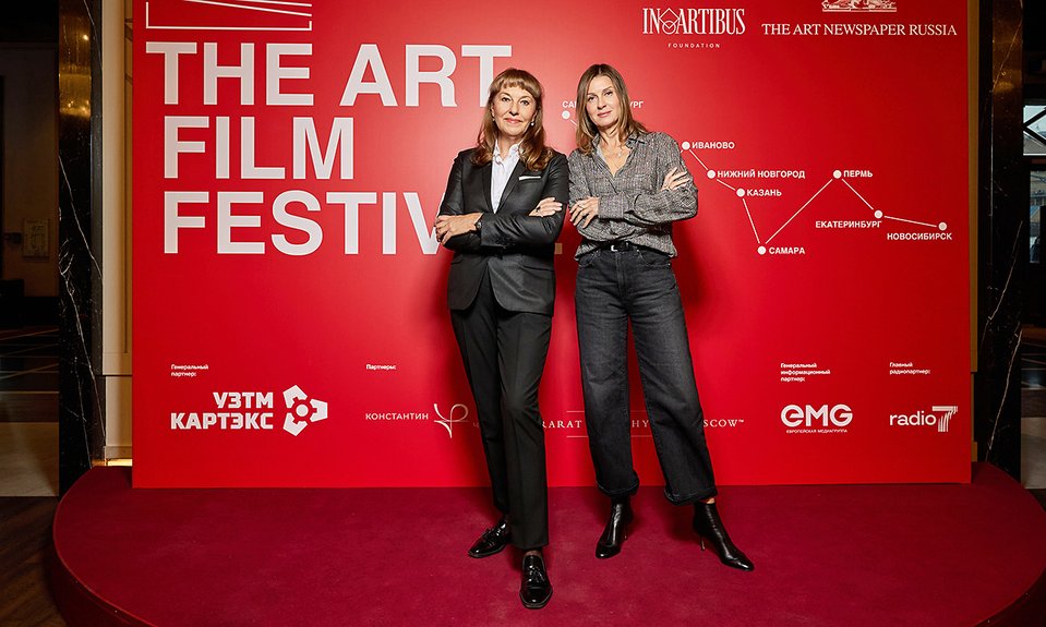 Генеральный директор The Art Newspaper Russia Татьяна Сахокия и соучредитель кинофестиваля The ART Film Festival, издатель The Art Newspaper Russia Ольга Ярутина.  Фото: Ирина Полярна/ Анна Темерина/ Анна Макаревич