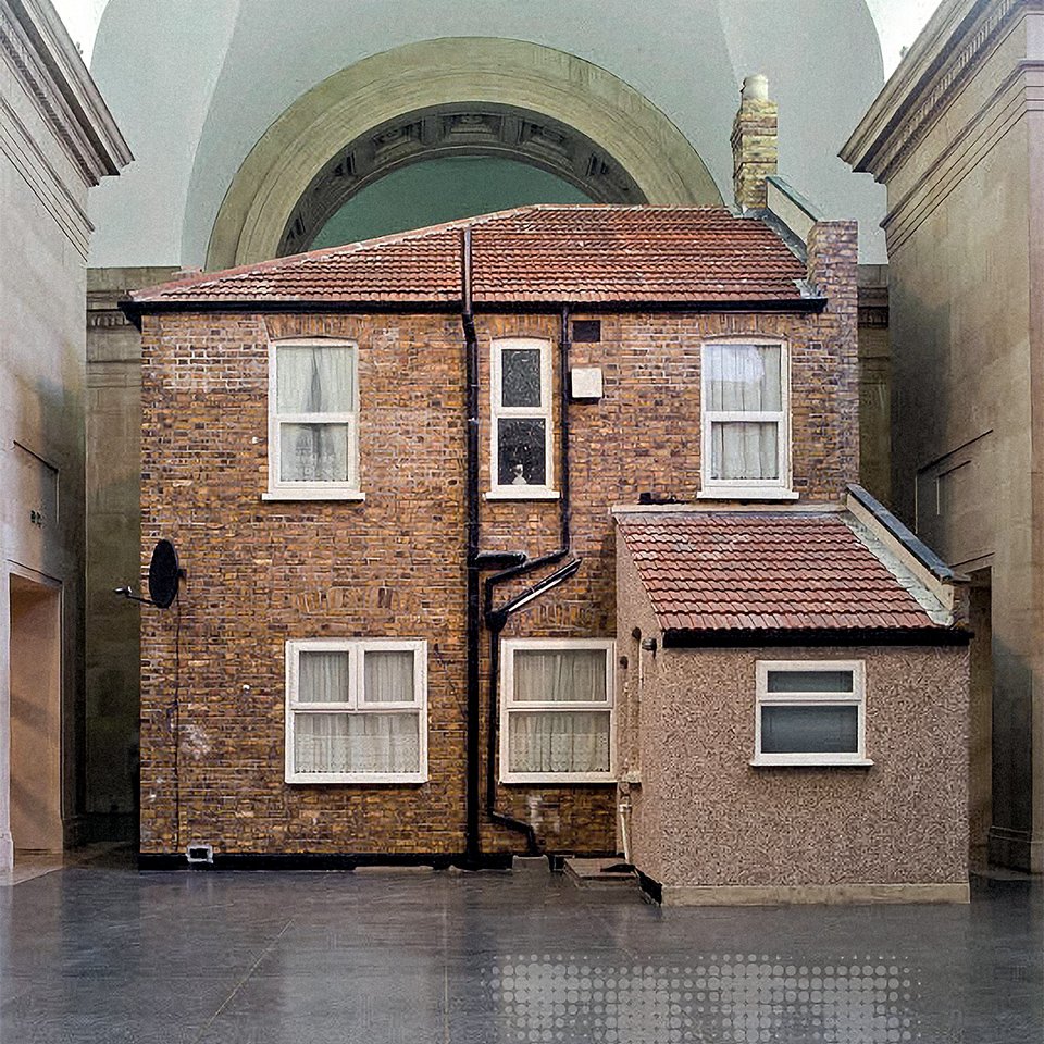 Майкл Лэнди. Инсталляция «Дом на две семьи». 2004.  Фото: Tate