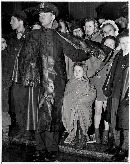 (Arthur Fellig) Weegee, Police Protection, March 17, 1944. Courtesy of the artist.