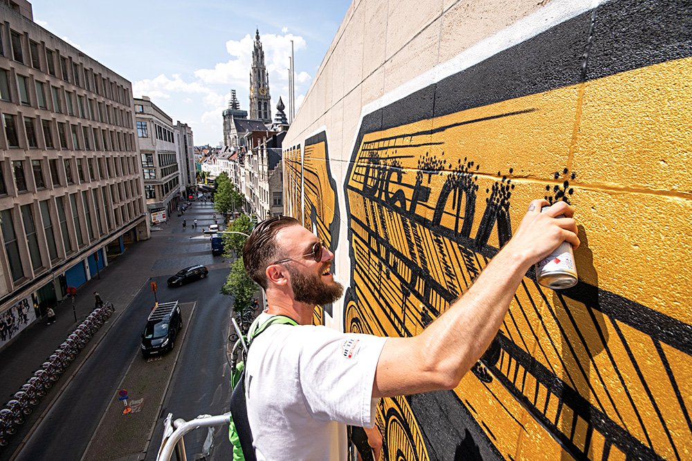 Ивон Тордуа. Граффити. Антверпен. Фото: Jasper Leonard