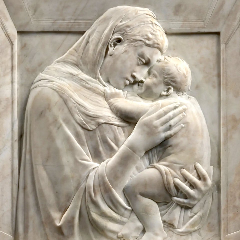 Донателло. «Мадонна с младенцем». 1420–1425. Фрагмент. Фото: Antje Voigt/SMB Skulpturensammlung