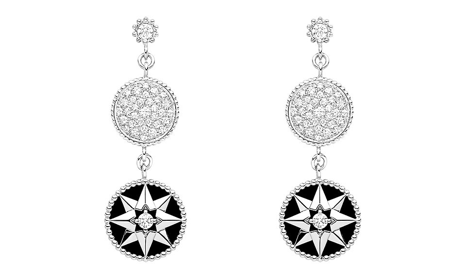 Серьги из коллекции Rose des Vents. Фото: Dior