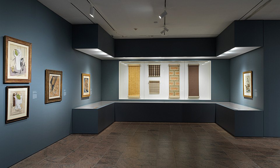 Экспозиция «Кубизм и традиция визуальных „обманок“» в Метрополитен-музее. Фото: Paul Lachenauer/The Metropolitan Museum of Art
