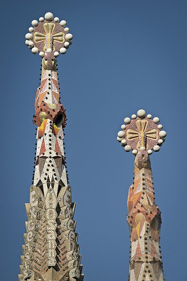 Шпили собора Саграда Фамилия. © Basílica de la Sagrada Familia