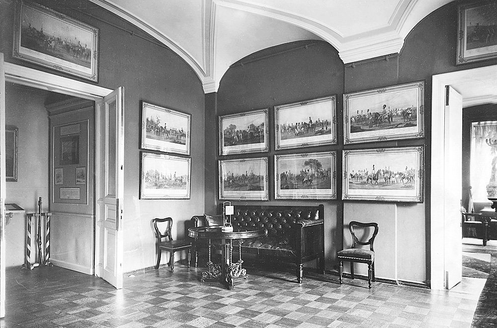 Камердинерская. Конец 1930-х. Фото Михаила Величко. Фото: Государственный музей-заповедник «Гатчина»