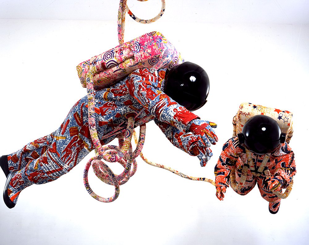 Йинка Шонибаре. «Космическое путешествие». 2002. Фото: Yinka Shonibare MBE, Courtesy Steph en Friedm an Gallery, Londo