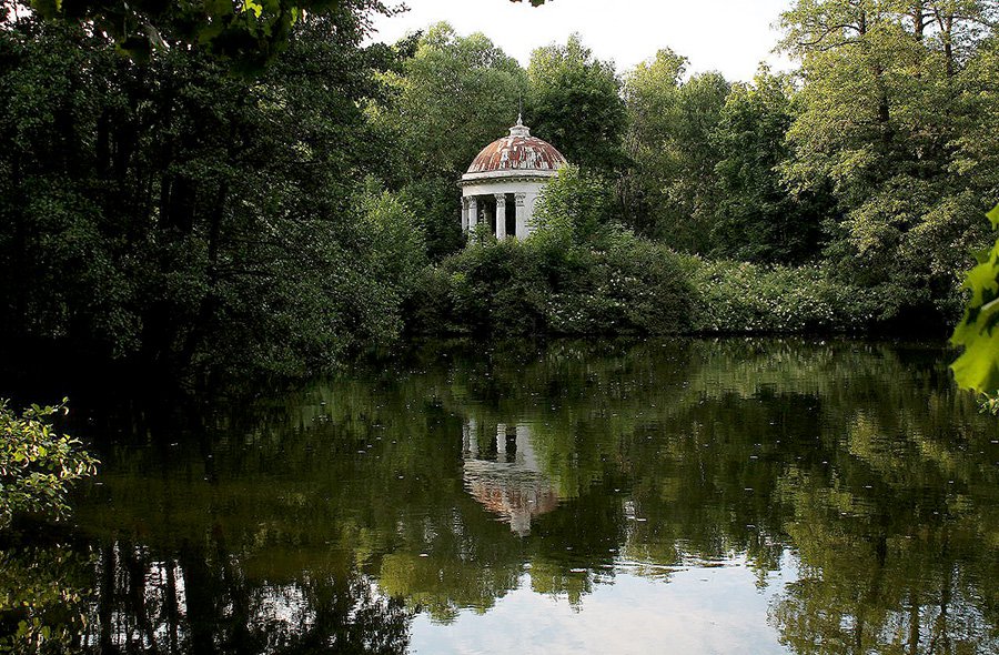 Пруды усадьбы Быково. Tatiana Gothic/Wikipedia Commo