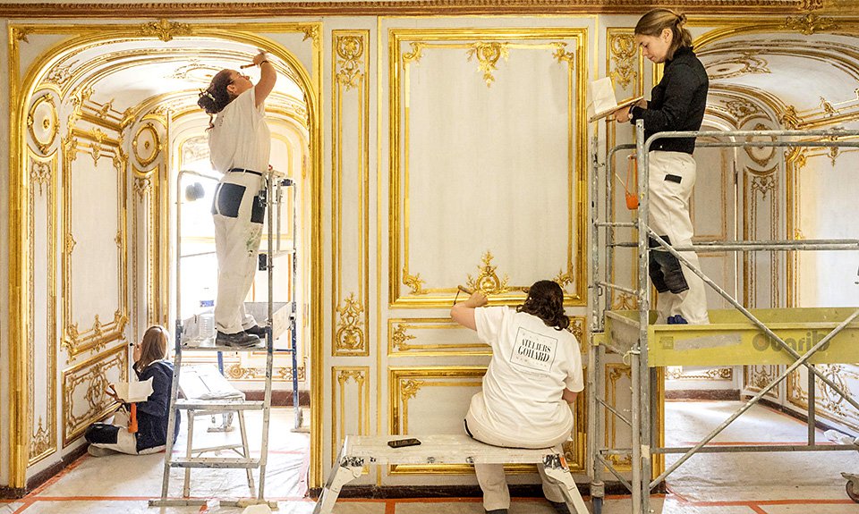Реставрационные работы в покоях мадам Дюбарри. Фото: D. Saulnier/Palace of Versailles
