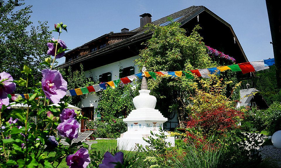 Центр Нонны Бреннер расположился в старинном доме 1736 года постройки. Фото: Longevity Center