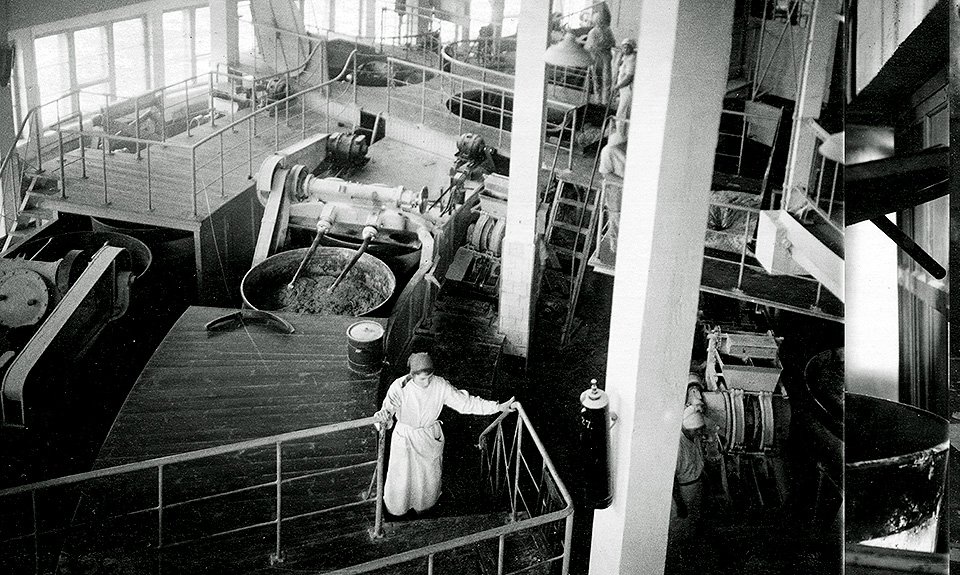 Цех Левашовского хлебозавода. 1930-е. Фото: Группа RBI
