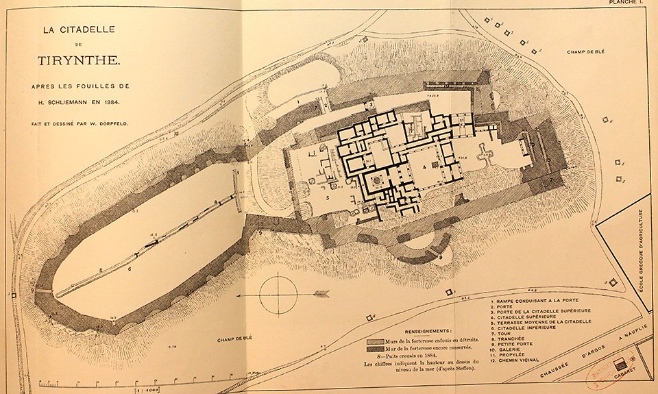 План цитадели в Тиринфе после раскопок Шлимана в 1884 году. Фото: Wikimedia Commons