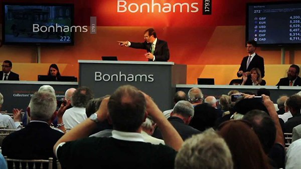 Аукционный дом Bonhams узнал о блокировке своей страницы от корреспондента TANR. Фото: Bonhams Fine Art Auctioneer