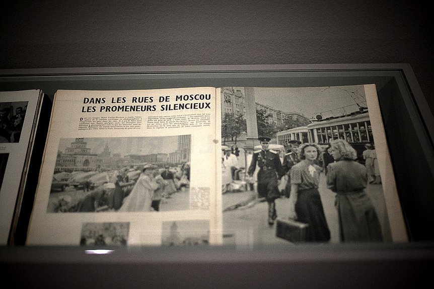 Выставка «Широко открытые глаза. 100 лет фотографии Leica». Фото: Елена Авдеева