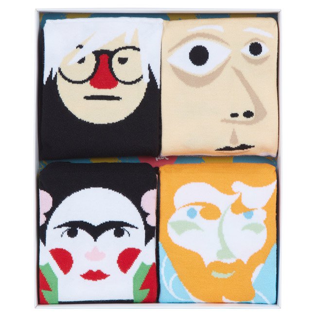 Носки с художниками из сувенирного магазина галереи Музей современного искусства (MoMA). Фото: MoMA