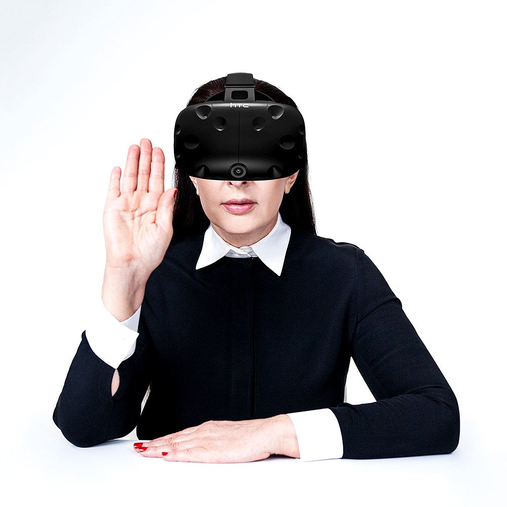 Марину Абрамович теперь можно встретить в виртуальной реальности. Courtesy of Acute Art
