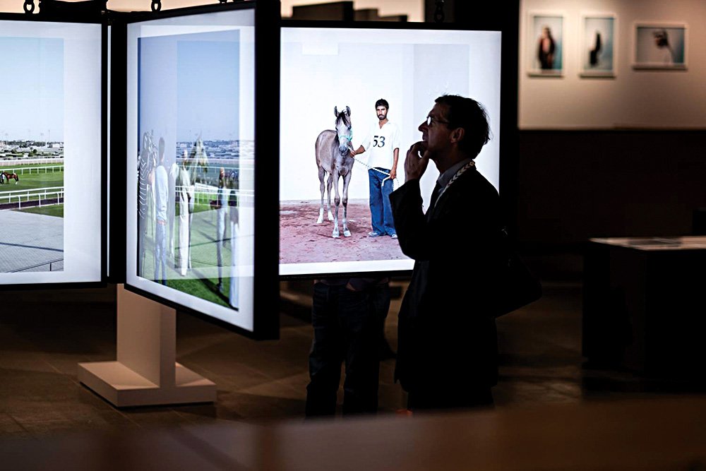 Выставка «Современный Катар. Искусство и фотография». Фото: Михаил Вильчук