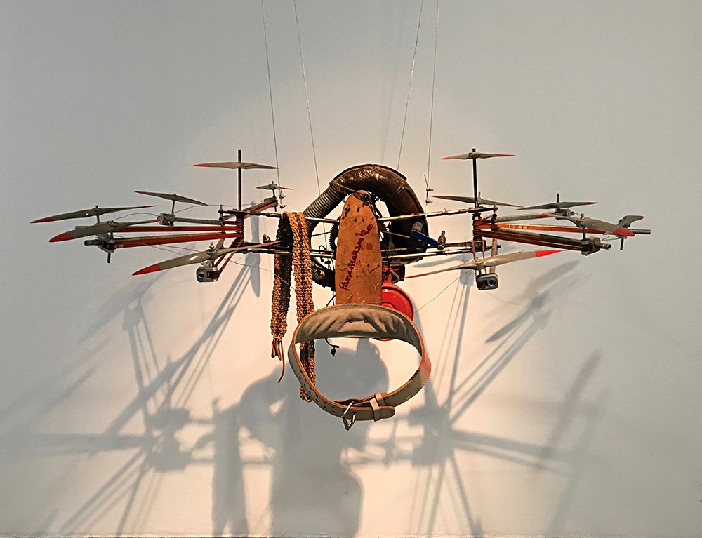 Панамаренко (Хенри ван Хервеген). «Японский летающий парк». 2001. Фото: Galerie Jamar, Anvers.