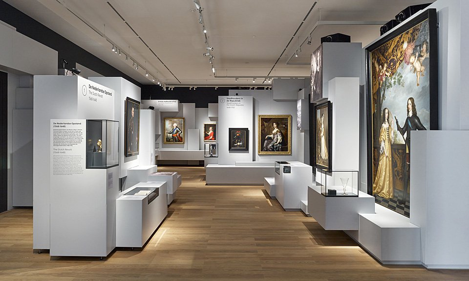 Выставочные залы оборудованы для показа огромной королевской коллекции искусства. Фото: Paleis Het Loo