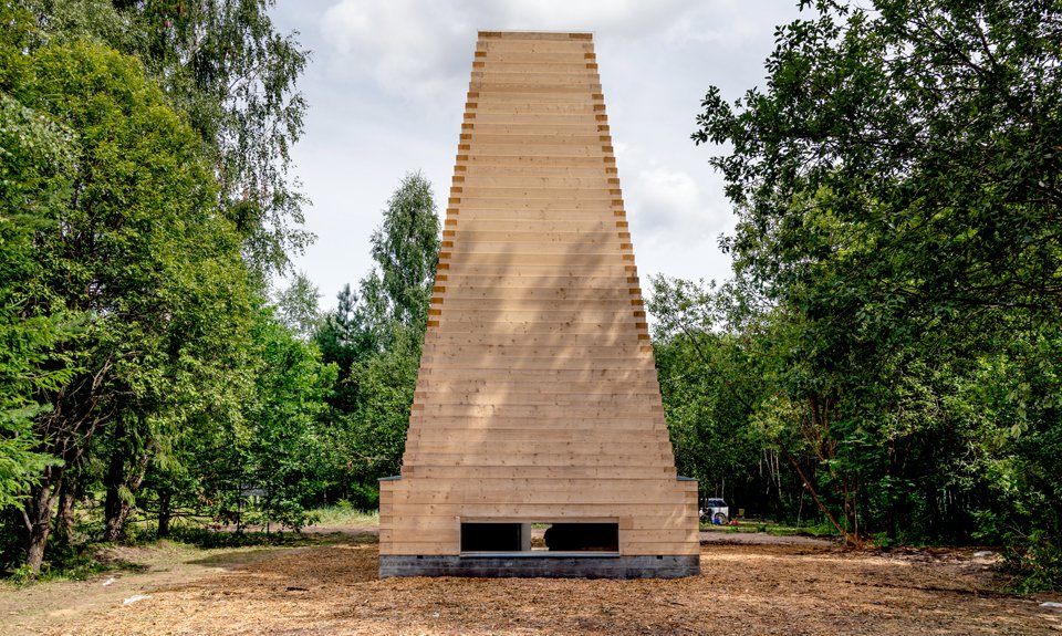 Арт-объект архитектурного бюро Katarsis (Петр Советников и Вера Степанская). Фото: Алексей Народицкий