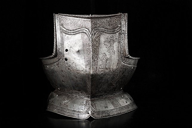 Нагрудник доспеха Мастер Петер Шпеер. 1562. Священная Римская империя германской нации, Германия, Саксония. / Государственный исторический музей
