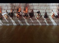 «Цыплята в огне» Аделя Абдессемеда сняты с выставки в Лионе