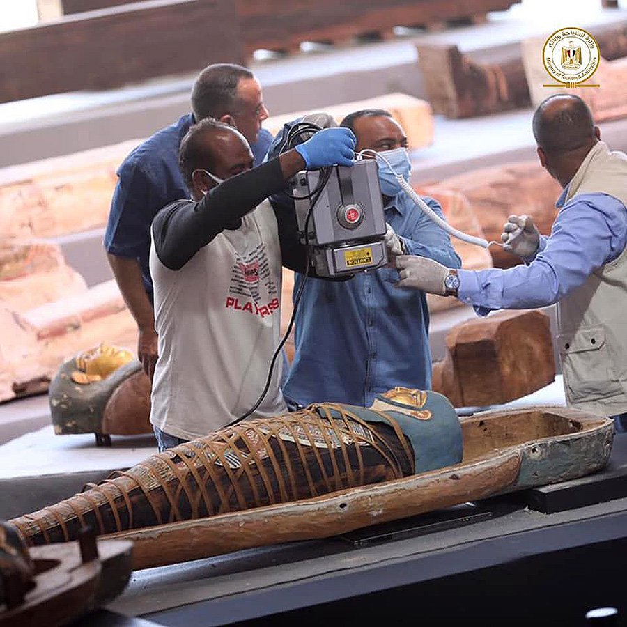 Исследование мумии при помощи рентгена. Фото: Ministry of Tourism and Antiquities, Egypt
