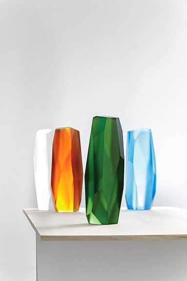 Хрустальные скульптуры RockStone из совместной коллекции Арика Леви и Lalique. Фото: Florian Kleinefe