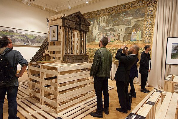 Открытие выставочного проекта "Русское деревянное: взгляд их XXI века".2 сентября 2015 года. Фото: vk.com/archmuseum