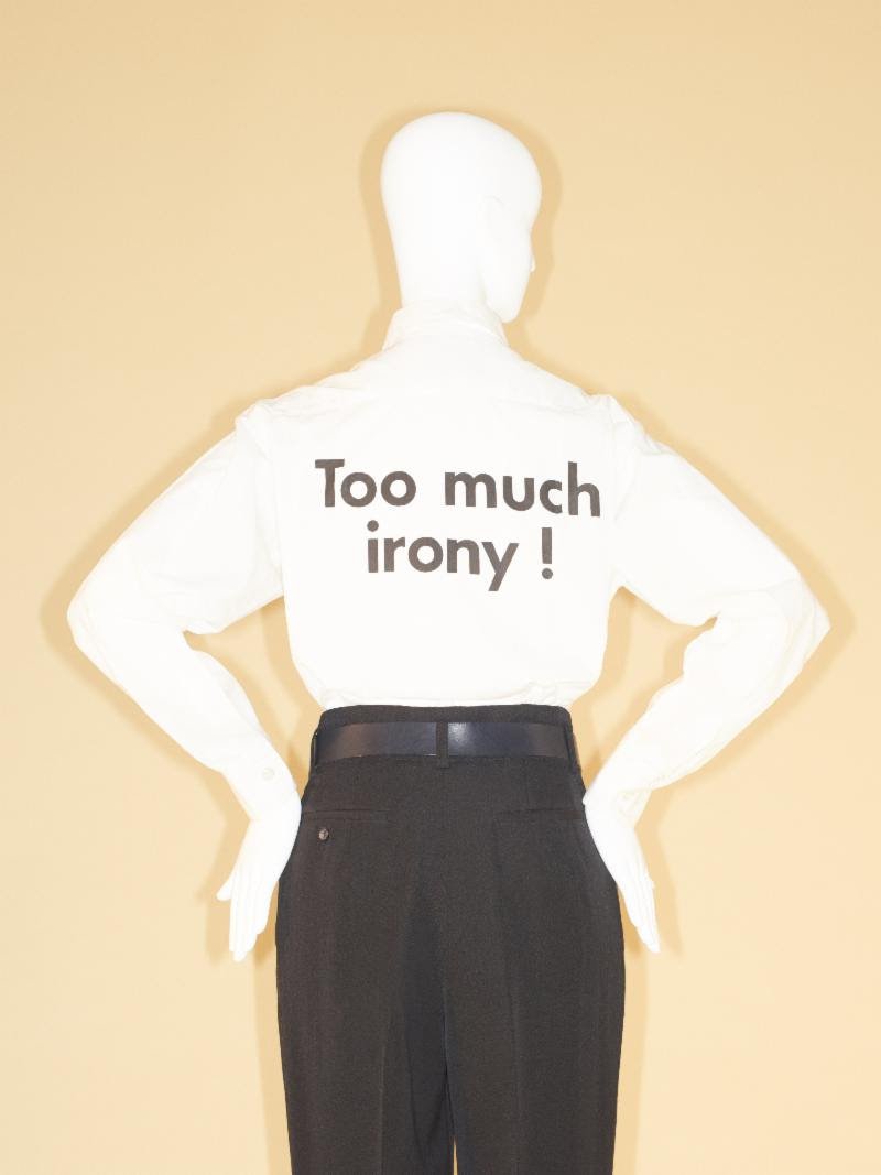Рубашка Франко Москино (1950–1994) для дома моды Moschino из коллекции весна — лето — 1991. Фото: The Metropolitan Museum of Art / Johnny Dufort, 2018
