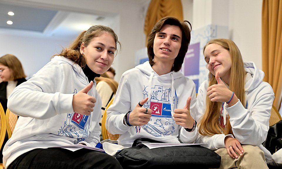 Молодые участники фестиваля «Друзья Петербурга». Фото: ПАО «Газпром»