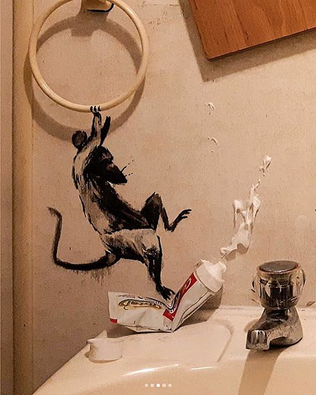 Новая работа Бэнкси. Фото: Banksy/ Instagram