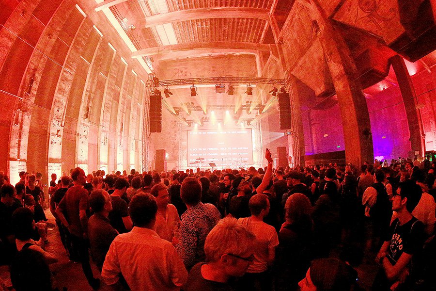 Легендарный ночной клуб Berghain в Берлине. Фото: POP-EYE/Christina Kratsch/ТАСС