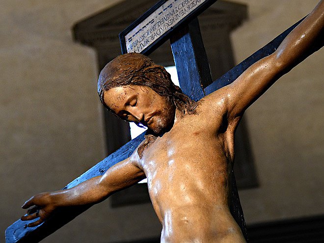 Распятие Микеланджело было случайно обнаружено в коридоре одного из флорентийских монастырей в 1960-х. Фото: Eastnews/AFP