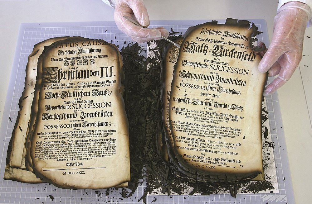 MARTIN SCHUTT /PICTURE-ALLIANCE /DPA/AP IMAGES