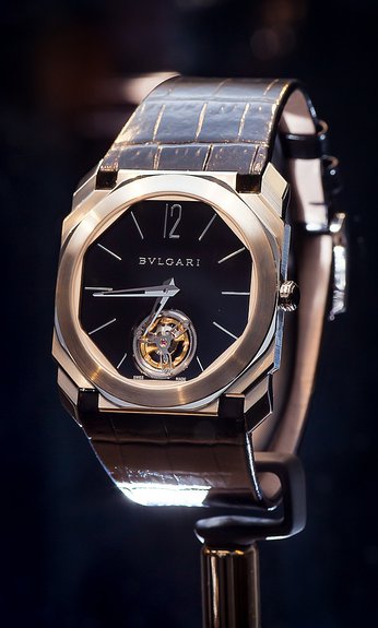 Bvlgari watches. Фото: фонд IN ARTIBUS