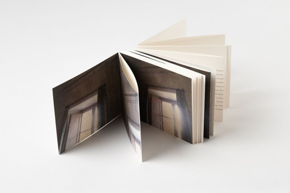 Ewa Zebrowki, Van Gogh’s Bedroom, an artist’s book (2020). Фото: Datz Pre