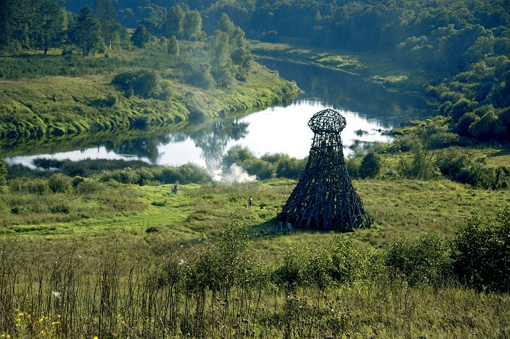 Маяк Николая Полисского в Никола-Ленивце. Фото: Динара Шайбакова
