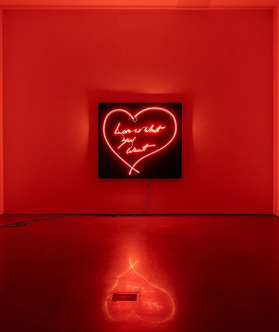 Трейси Эмин. «Любовь — это то, что ты хочешь». 2011. Фото: Museum of Сontemporary art, North Miami