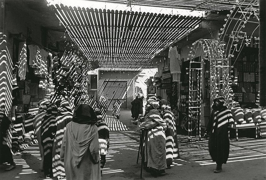 Яков Халип. Восточный базар. Марокко, 1969 г. / Центр фотографии имени братьев Люмьер