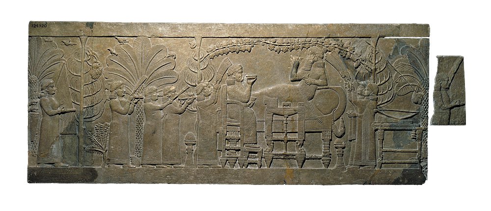 «Прием гостей в саду». Рельеф из Северного дворца ассирийского царя Ашшурбанипала в Ниневии. Около 645 г. до н.э. Фото: The Trustees of the British Museum