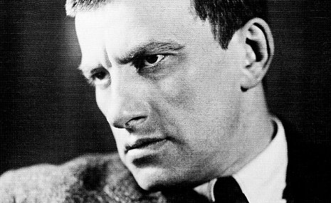 Цена поэзии в рублях и тоннах словесной руды