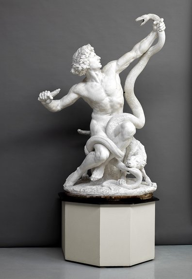 Габриэль-Жюль Тома. "Каменный век, или Воин, убивающий змею". 1893 © Musée Camille Claudel, photo Marco Illuminati